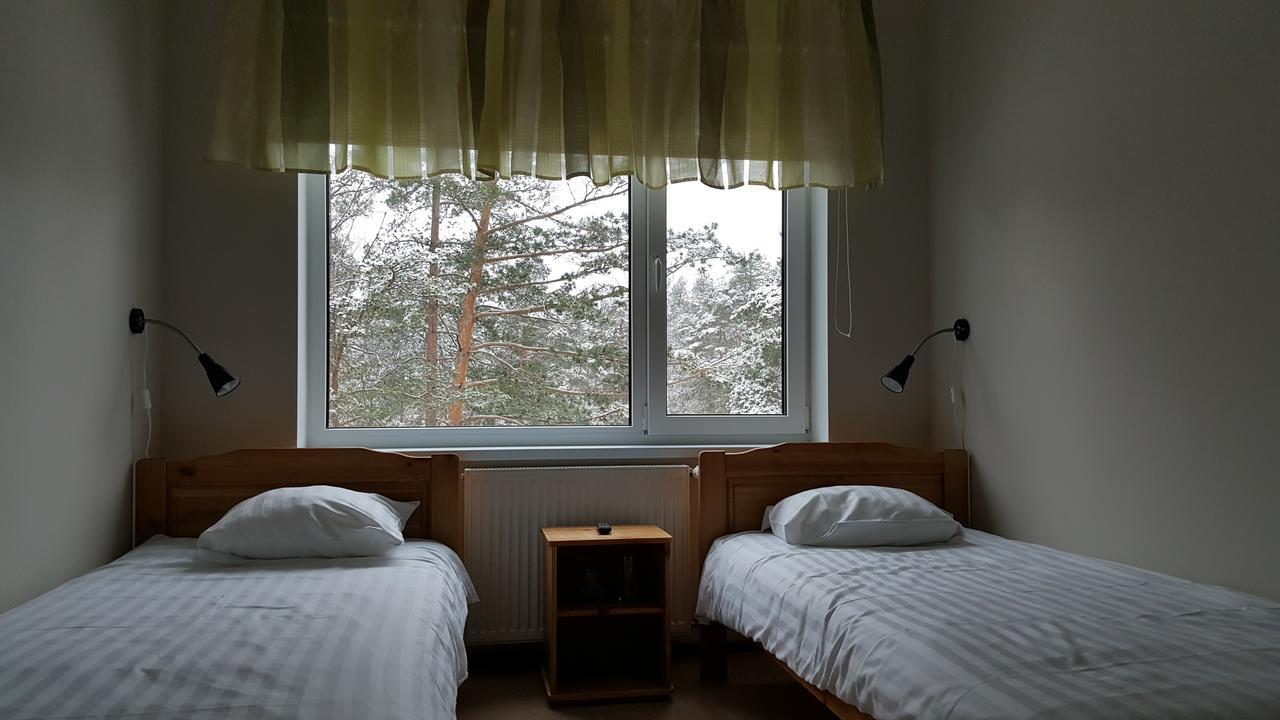Maenniku Jk Hostel Tallinn Bagian luar foto